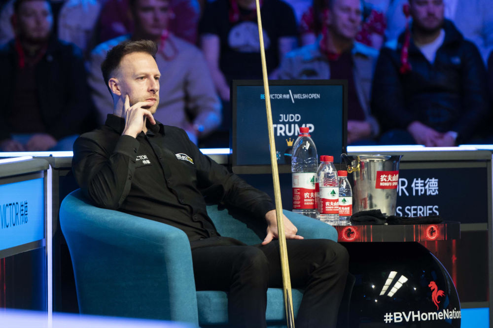 理上更克制 理上更克制