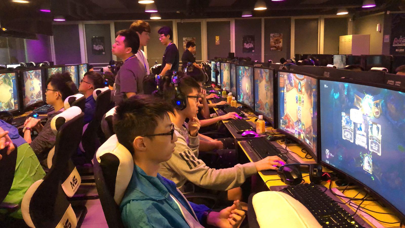 捕手就位 捕手就位